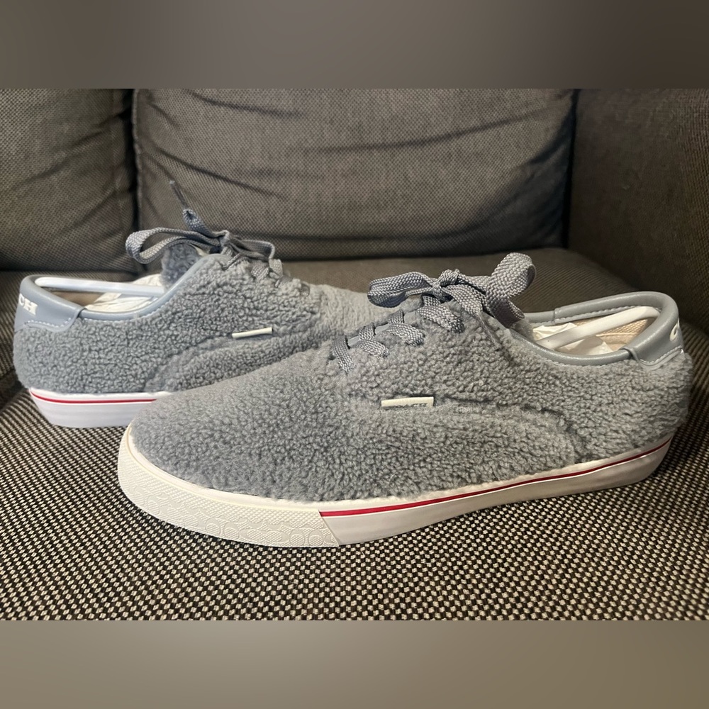 Women’s Size 8.5 Coach Sneakers - Picture 4 of 11